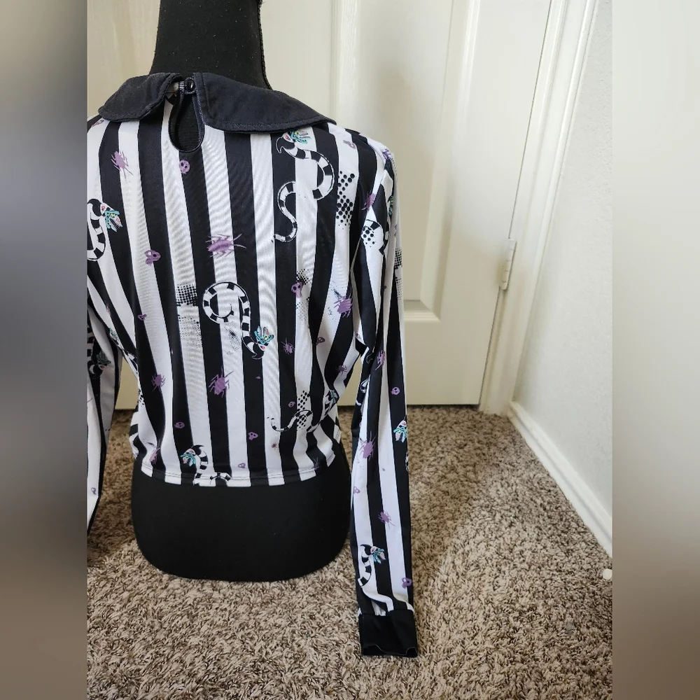 Spirit Halloween Beetlejuice Black White Striped Crop Top Peter Pan Collar L